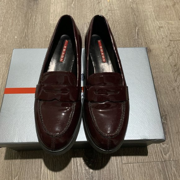 Prada loafers - Picture 1 of 4